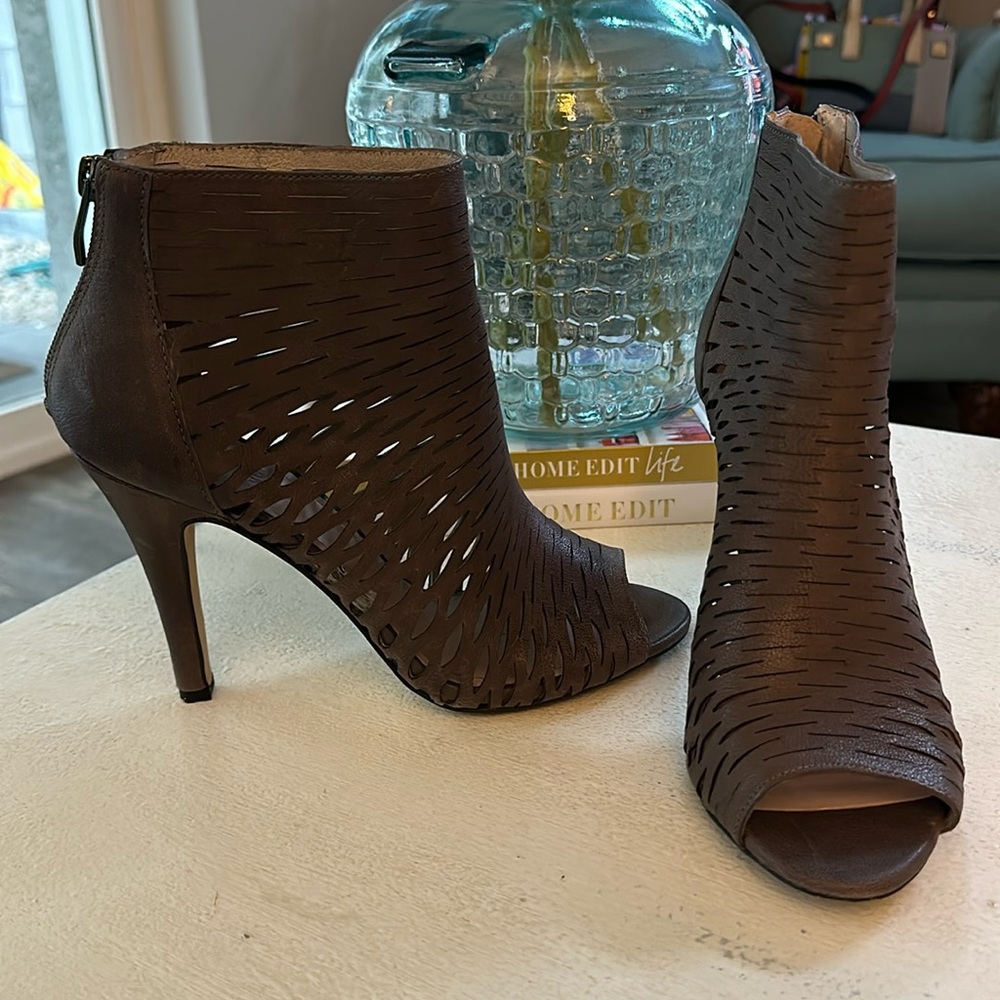 Vince Camuto size 8.5 peep-toe booties.